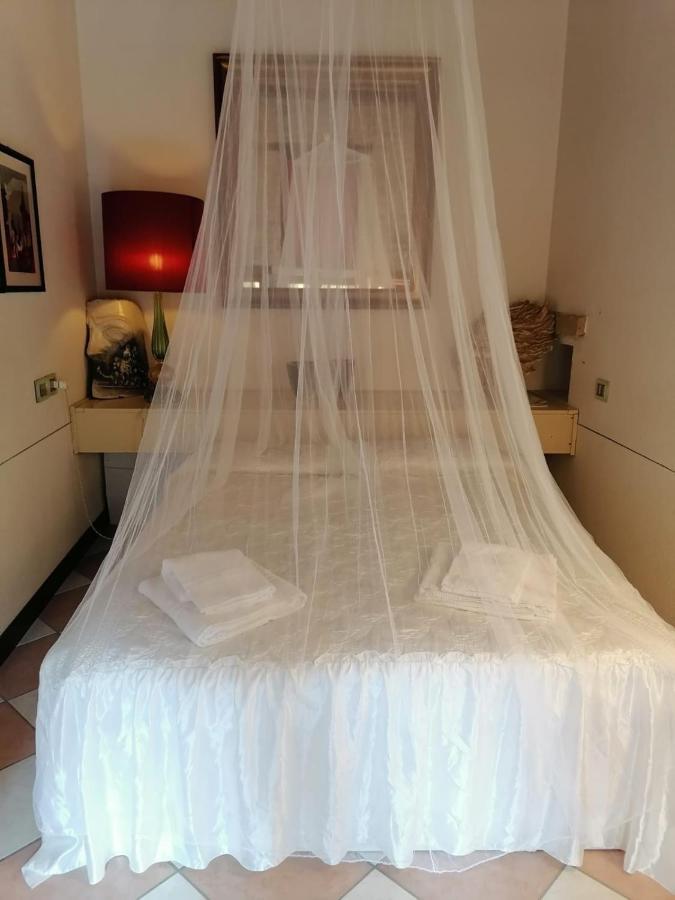 In A Lovely Garden Biennale Flat Venice Ngoại thất bức ảnh