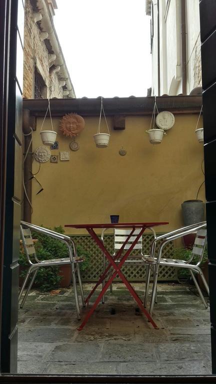 In A Lovely Garden Biennale Flat Venice Ngoại thất bức ảnh
