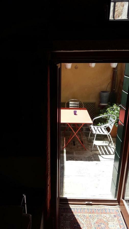 In A Lovely Garden Biennale Flat Venice Ngoại thất bức ảnh